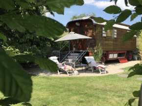 Romantikurlaub im Zirkuswagen